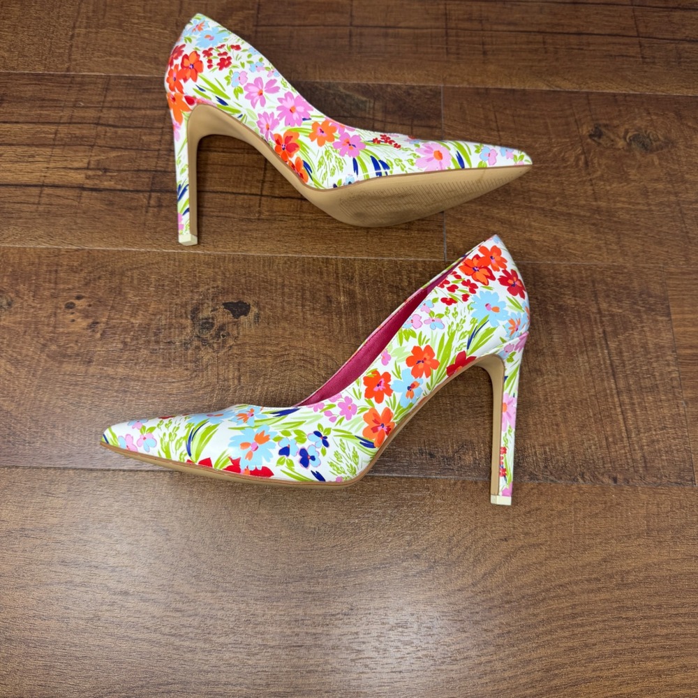 Floral Pointed-Toe Stiletto Pumps - White Multi